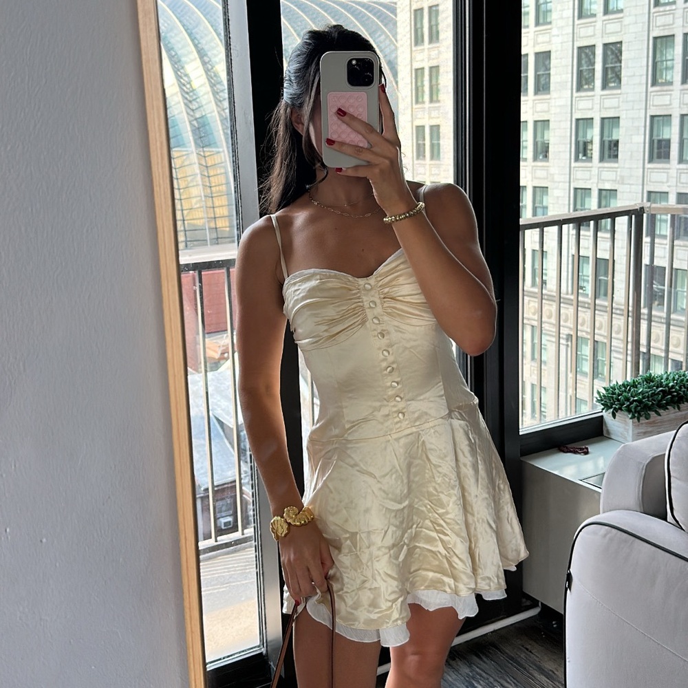 Reformation Cream Mini Dress - Picture 5 of 8